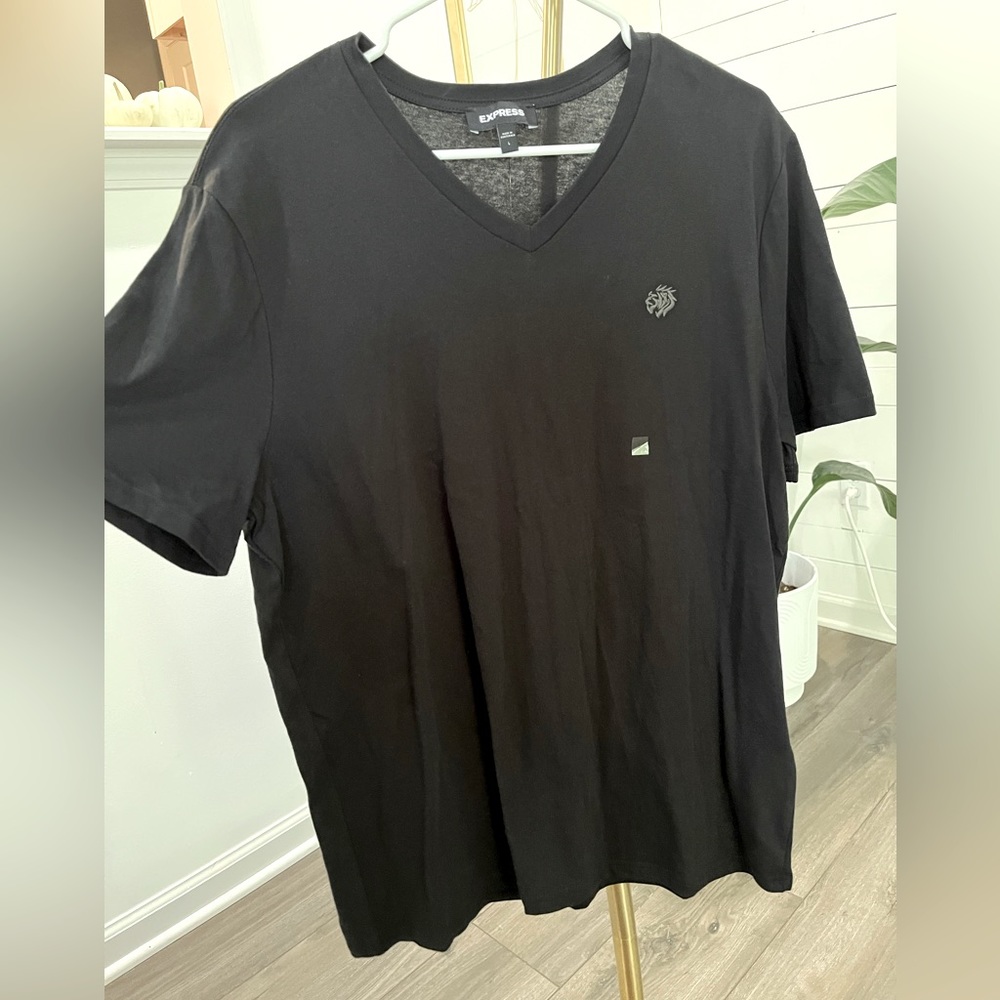Express men’s Black Tshirt